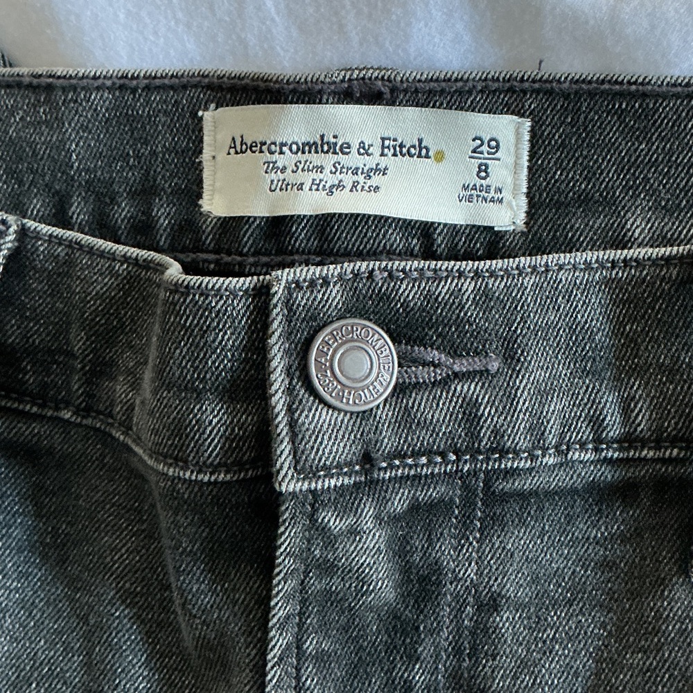 Abercrombie & Fitch Charcoal/Black Ultra High Rise.